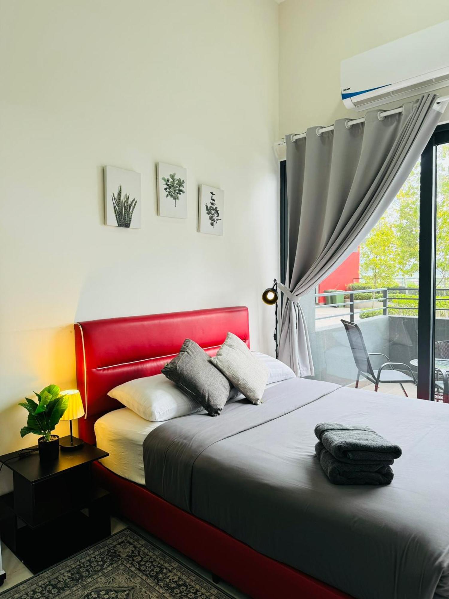 Coresoho Suite By Bkastaycation Kotawarisan Sepang Klia Airport, Free Wifi Extérieur photo